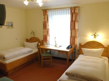 Hotel Am Suedring Меминген Стая снимка